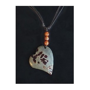 Pendentif d'antigorite 2